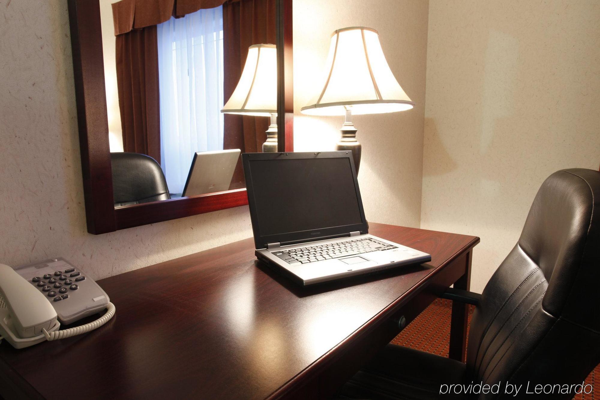 Stonebridge Hotel Dawson Creek Luaran gambar